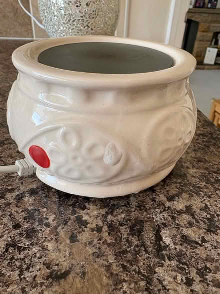 Photo of free Wax Melt Warmers. (Findern DE65) #3