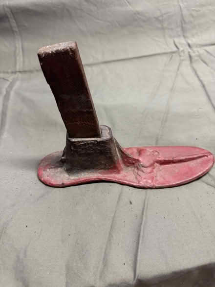 Photo of free Antique cobbler’s last (shoe mold) (Monta Loma Mountain View) #1
