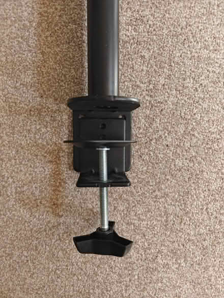 Photo of free VIVO Extra Tall 39 inch Single Monitor Arm (Midhurst GU29) #2