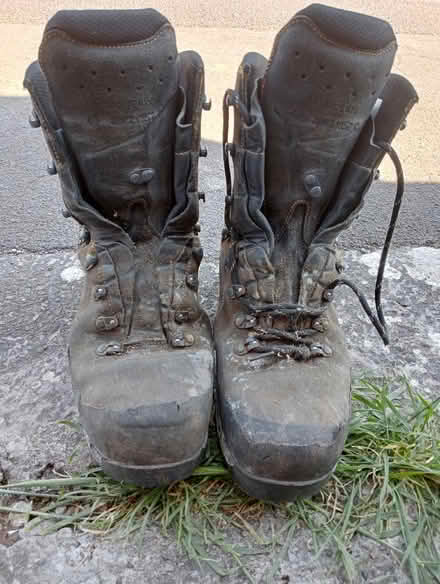 Photo of free Stihl chainsaw boots (Dovecote BS37) #1