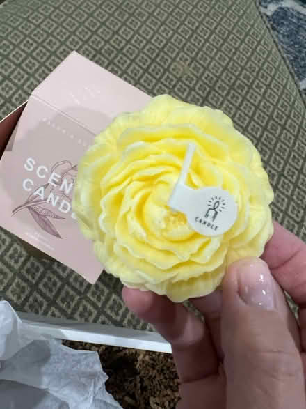 Photo of free Gift box (Wood Ridge) #2