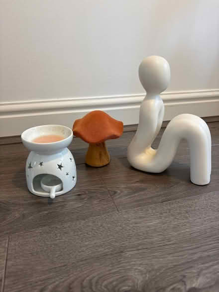 Photo of free Decorative items (Witney OX28) #1