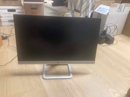 Photo of free HP 21.5” monitor (Waltham ma) #1