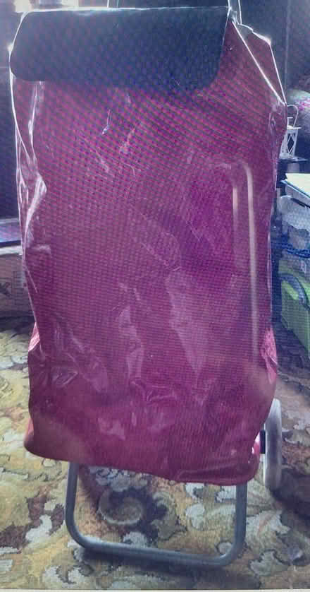 Photo of free Red shopping trillwywatwrproof (New haw KT15) #2
