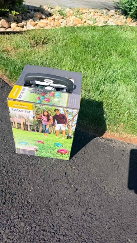 Photo of free New bocce set (Vienna, lawyer rd) #1