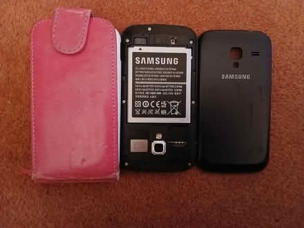 Photo of free samsung galaxy S3 Mini Ace 2 Mobile (B90 shirley) #1