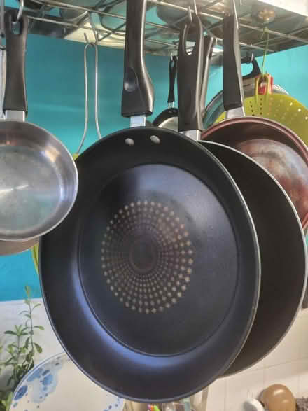 Photo of free Large frying pan for a GAS COOKER (Netherfield MK6) #1