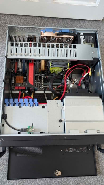 Photo of free Rack-mounted server PC (Plaistow E13) #3
