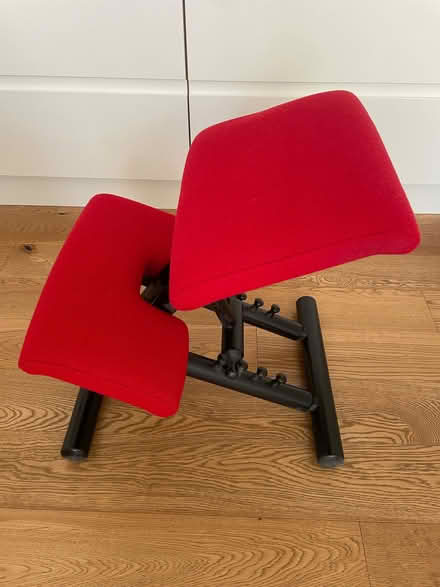 Photo of free Kneeling stool (Craigie PH2) #1