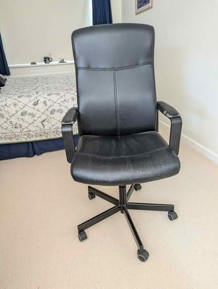 Photo of free Adjustable office chair (Hockley Heath) #1