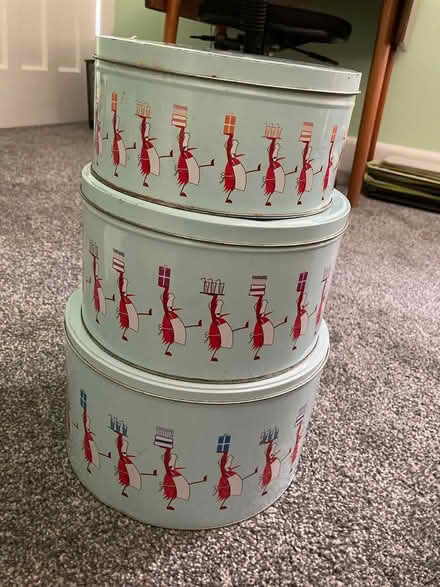 Photo of free Cake storage tins (Cambridge CB4) #1