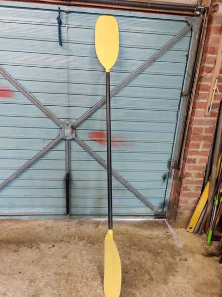 Photo of free Kayak Paddle (Chesham HP5) #1