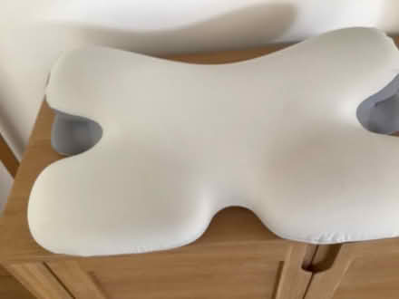 Photo of free Ergonomic pillow (Tavistock) #2