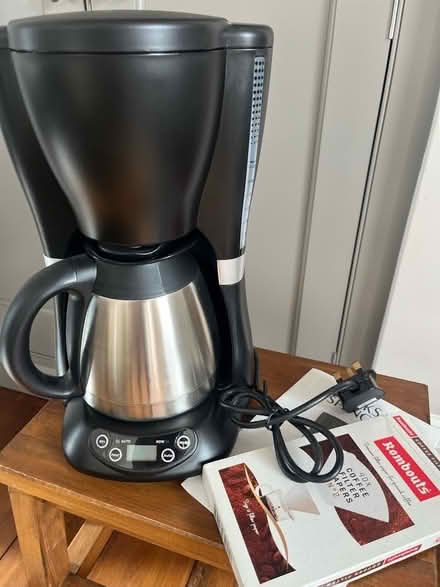 Photo of free Coffee Machine (Winkfield Row RG42) #1
