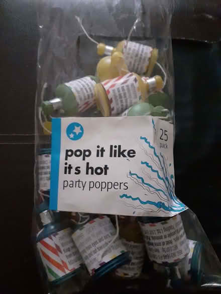 Photo of free Party Poppers (Chatham ME4) #1