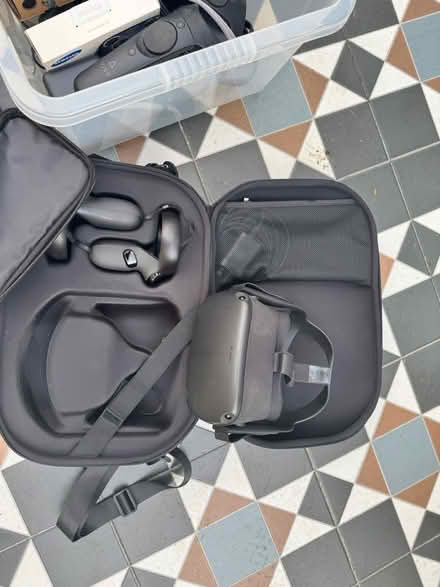 Photo of free VR equipment (Oxford OX4) #4