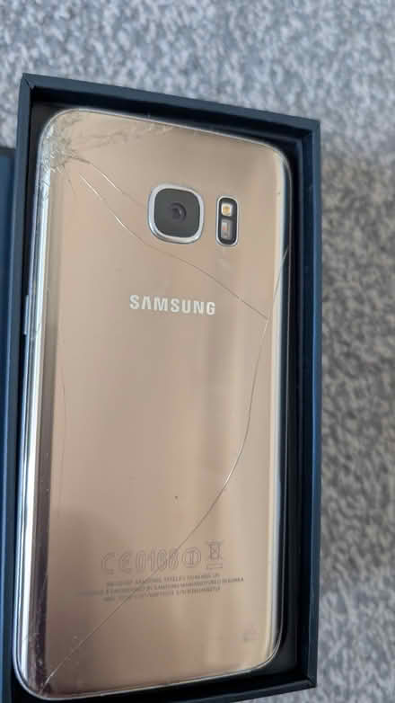 Photo of free Samsung Galaxy S7 (Plaistow E13) #3