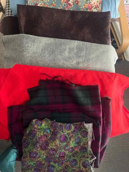 Photo of free Selection of fabric (Oxford (Risinghurst) OX3) #2