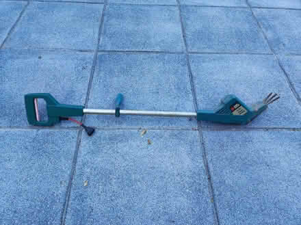 Photo of free Electric weeder (Cassiobury WD17) #1