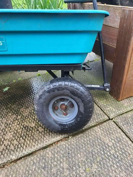 Photo of Yardworks Wagon Tire (Winston Churchill & Dundas) #1