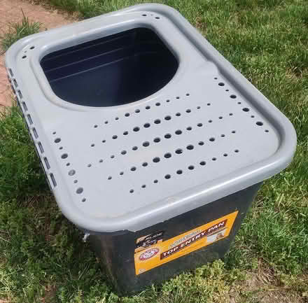 Photo of free Deep litter box with lid (North Chelmsford) #1