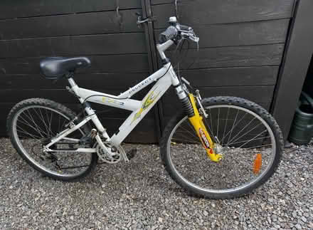 Photo of Ladies mountain bike (Underdale SY2) #1