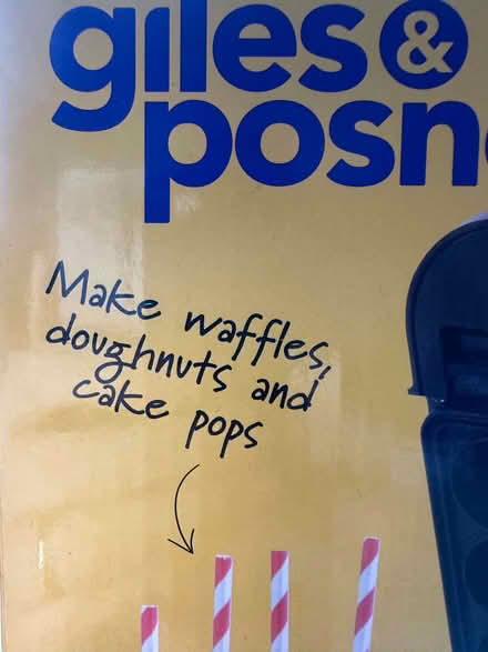 Photo of free electric donut & waffle maker (Ware SG12) #1