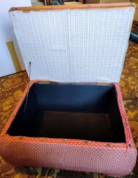 Photo of free Old sewing box for upcycling (Little Herberts GL53) #2