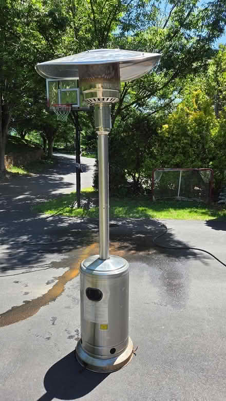 Photo of free Outdoor propane heater (Bethesda Ayrlawn - near NIH) #2