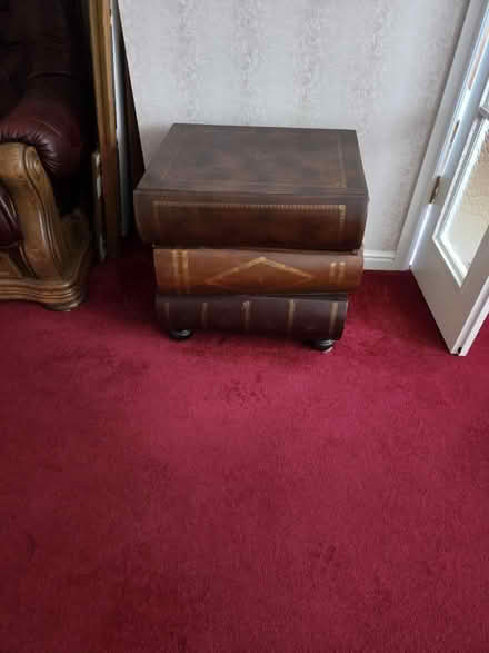 Photo of free Sofa, table (Hazel Grove SK7) #4