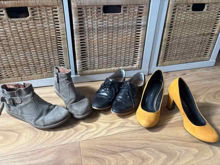 Photo of free Size 4 women shoes (OX4 3UB) #1