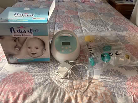 Photo of free Spectra Breast Pump (Farragut) #3