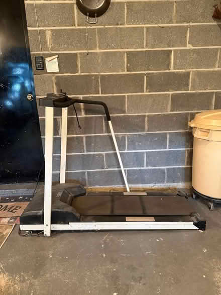 Photo of free Easy walking treadmill (downtown area Ridgewood NJ) #1