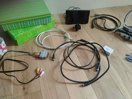 Photo of free Indoor aerial and various leads (Crowhurst road TN38) #1