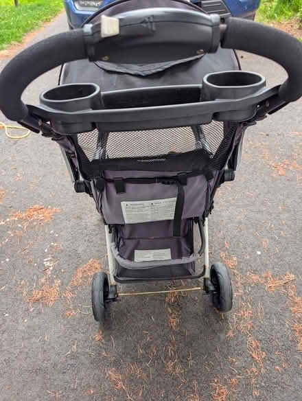 Photo of free Regifting stroller (Lakeview, close to Bayshore) #3