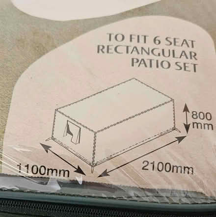 Photo of free 6 seat rectangular patio set cover (Elmstead BR7) #4