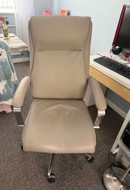 Photo of free Office chair (Diss IP22) #2