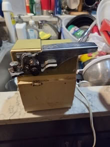 Photo of free can opener with knife sharpener #2