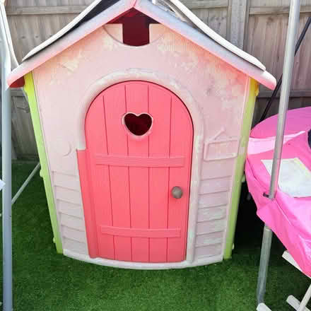 Photo of free Play house (NW4) #1