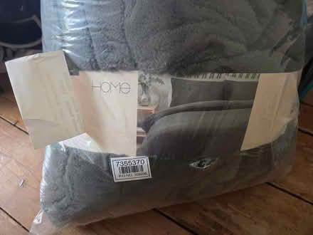 Photo of free Argos Super King Fleece Bed Set (Camberwell Green, SE5) #1