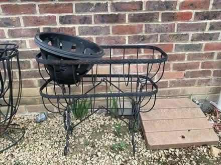 Photo of free Black planters (Worcester Park KT4) #1