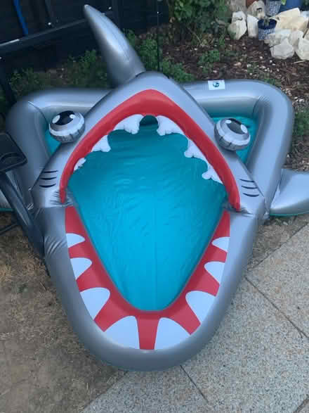 Photo of free 2+ paddling pool (Worcester Park KT4) #1