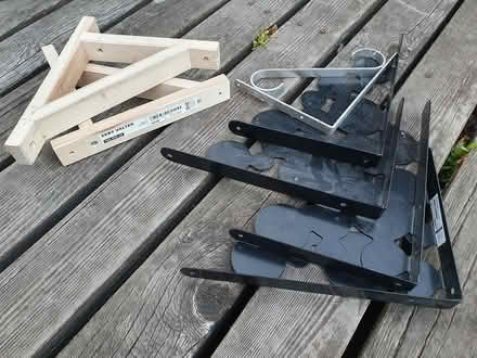 Photo of free Assorted shelf brackets (Bramley LS13) #2