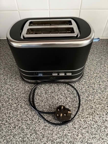 Photo of free Toaster (New Brighton CH45) #1