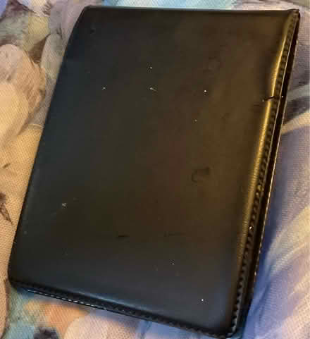 Photo of free Black Card holder (Bieldside AB15) #1