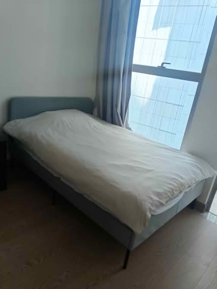 Photo of free ikea 床 (中環德己立街) #3