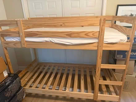 Photo of free Bunk bed (5 minutes away from airport) #1