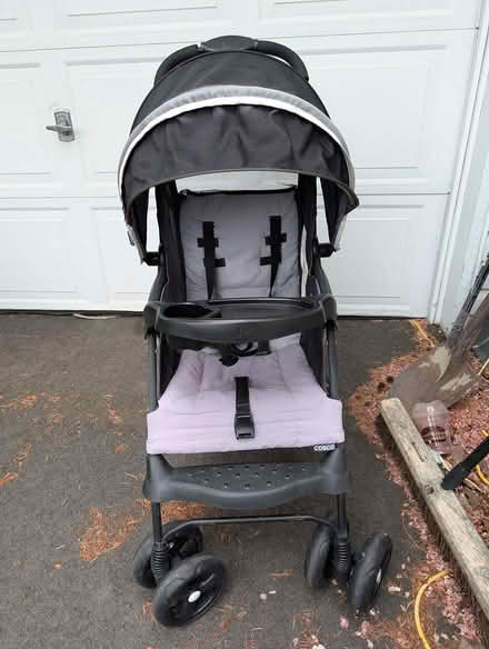 Photo of free Regifting stroller (Lakeview, close to Bayshore) #1