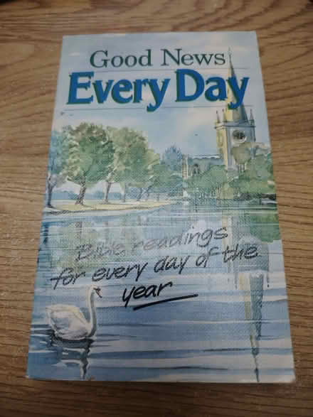 Photo of free Bible reading every day book from 1980s (Fazakerley L11) #1
