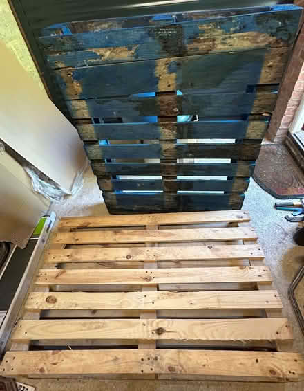 Photo of free 3 wooden pallets (Bicester OX26) #2